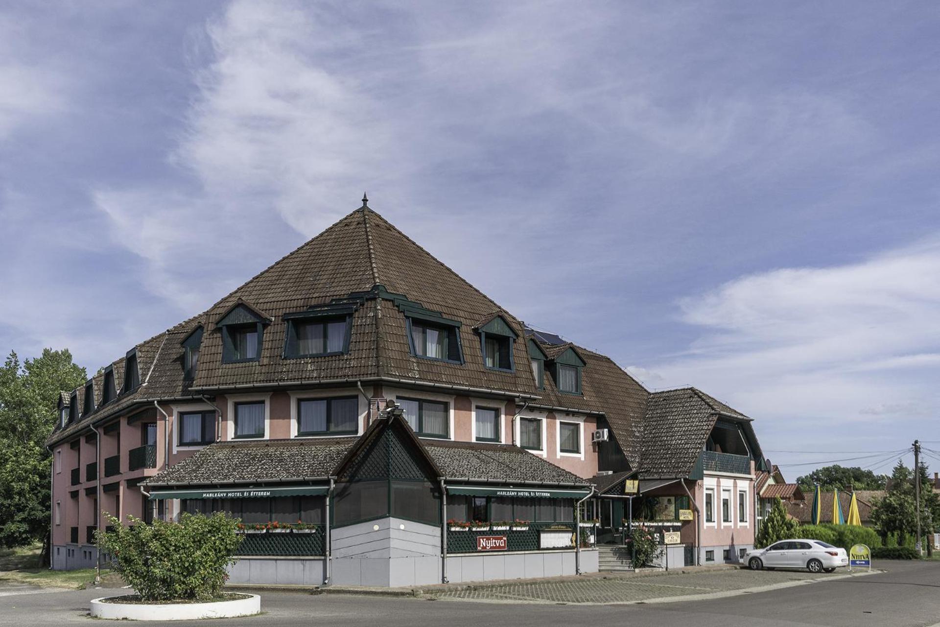 Hableany Hotel Tiszafüred Dış mekan fotoğraf